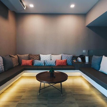 Tamsabai Hotel Nakhon Sawan Ngoại thất bức ảnh